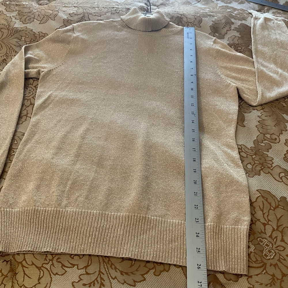 Joseph A. Gold Lame Metallic Long Sleeve Turtleneck Sweater, Size Medium - Picture 11 of 12